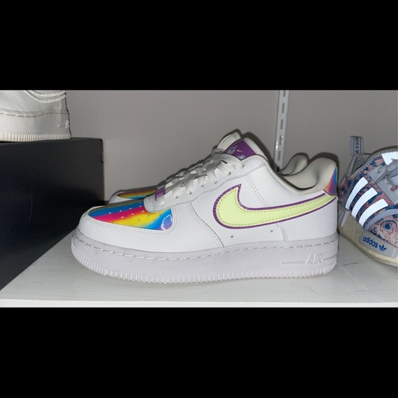Nike Airforce 1 Easter - Picture 5 of 7